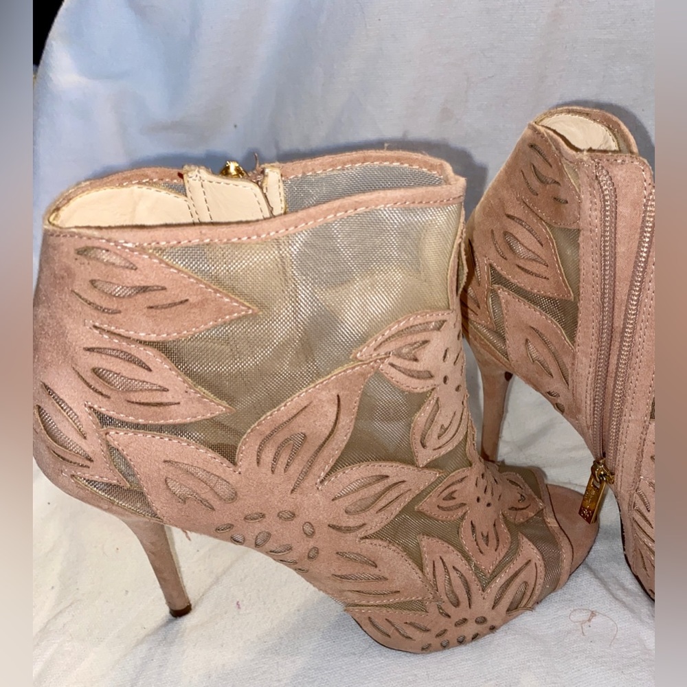Jessica Simpson lace boot